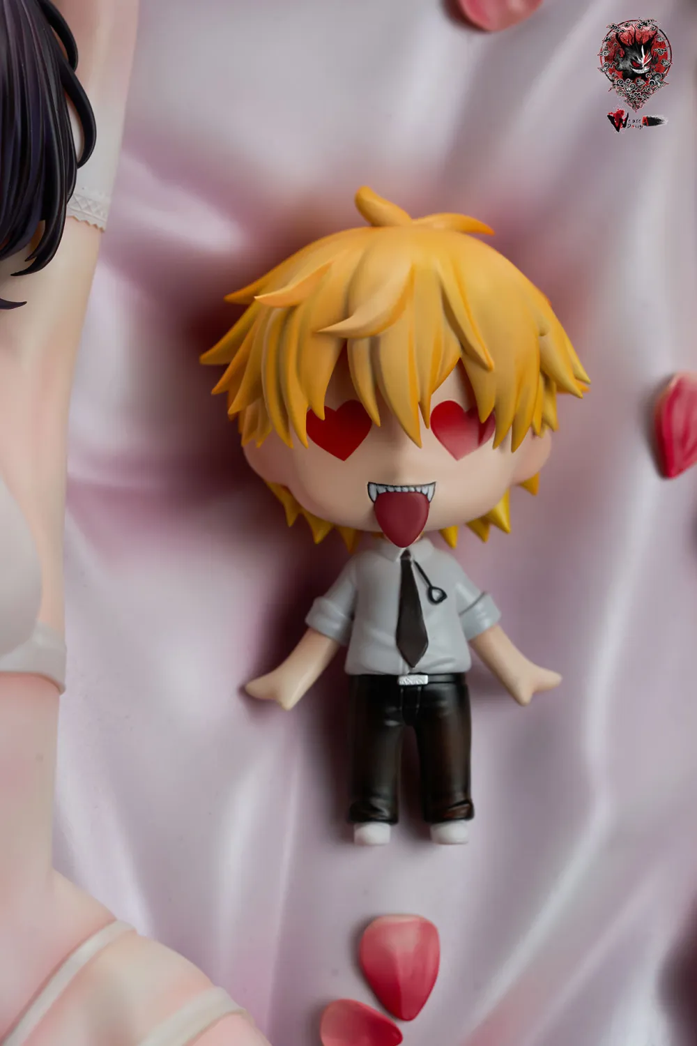 Weare A Design Studio - Chainsaw Man Reze Statue 