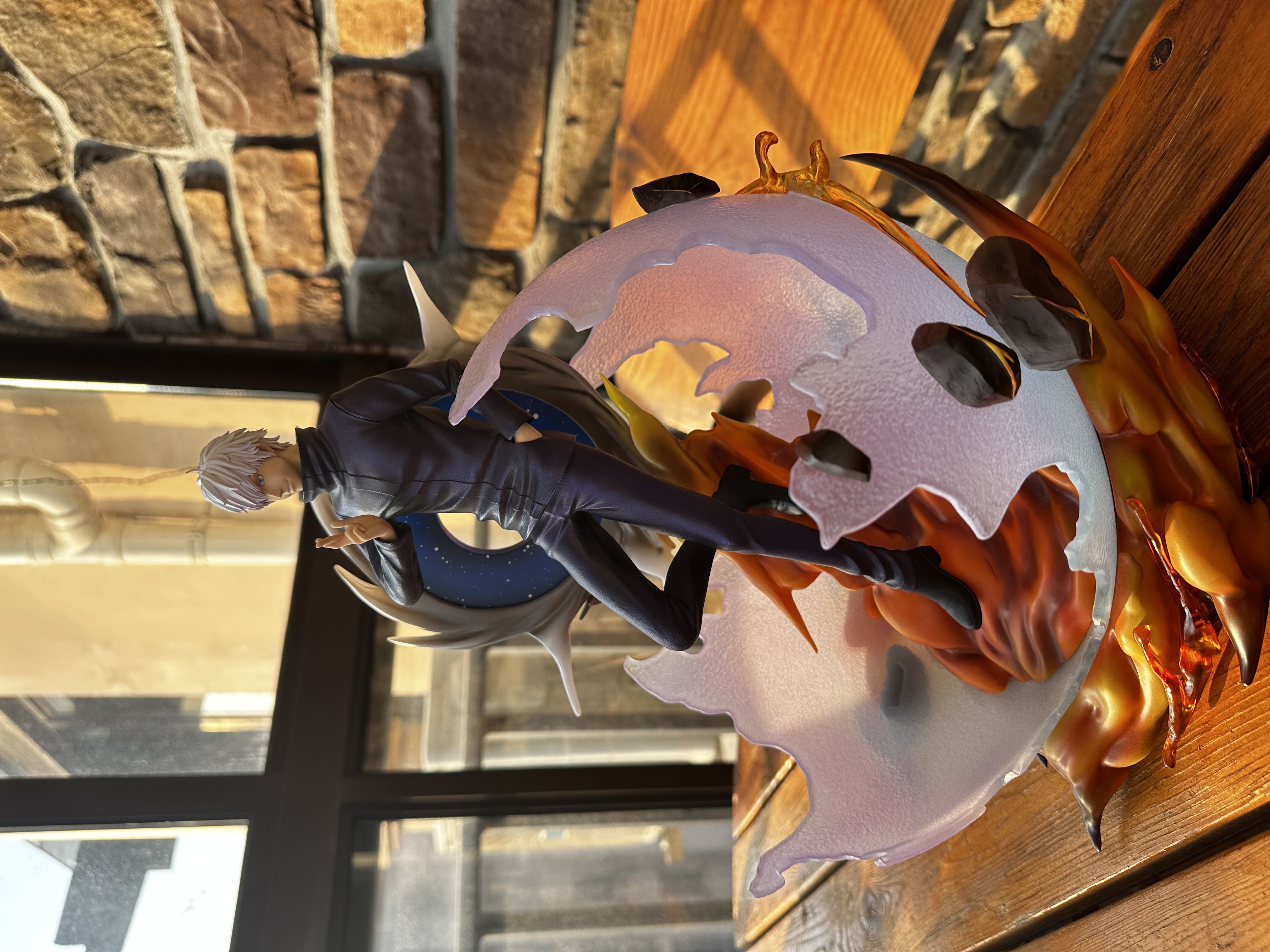 In stock Wuliangkongchu-Gojo Satoru. size 36cm high, 28cm wide, 28cm deep.(GK)-KWII-GK