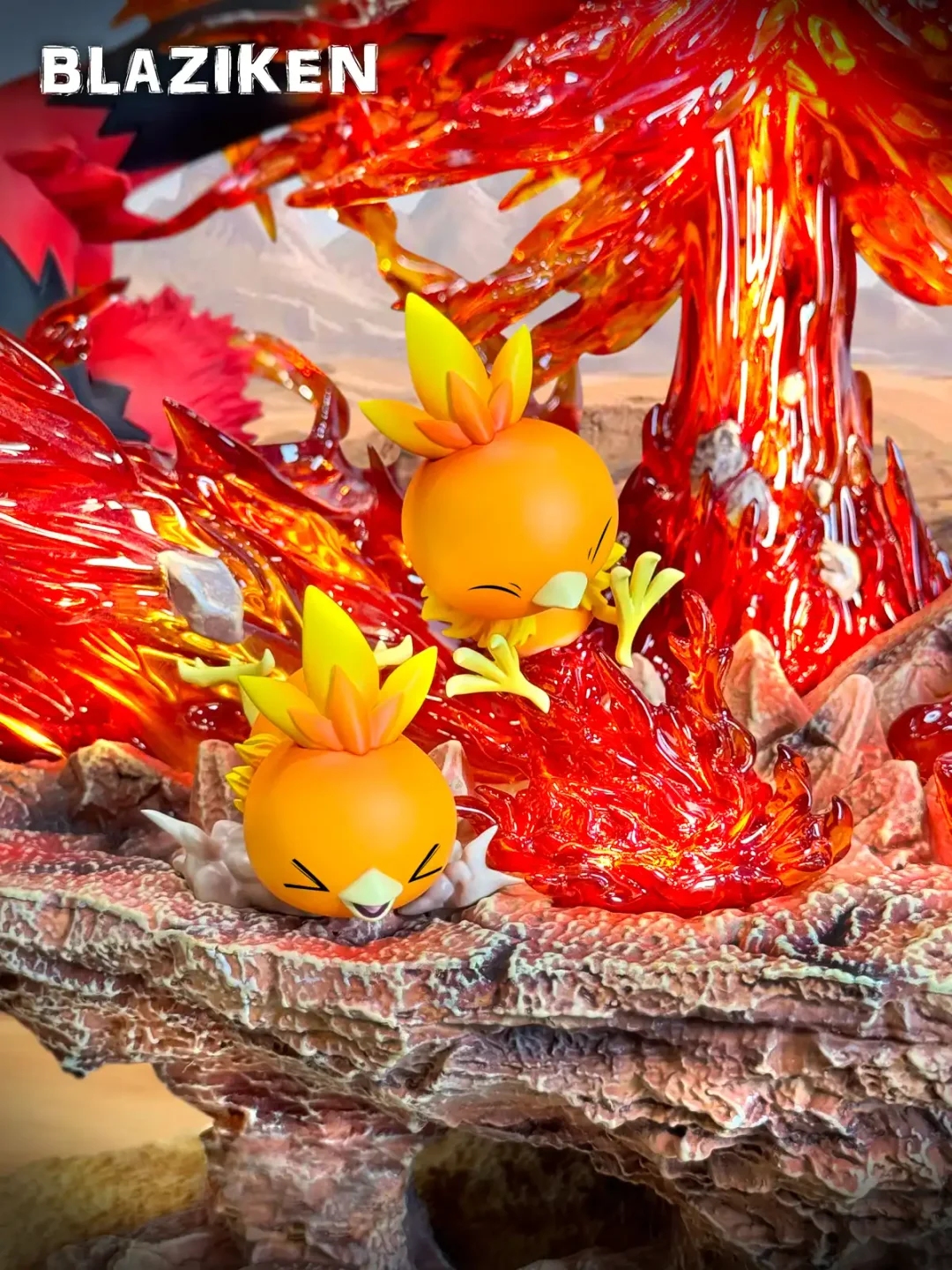 Evolution of Blaziken Set with LED - Pokemon Resin Statue(GK)- PPAP Studios