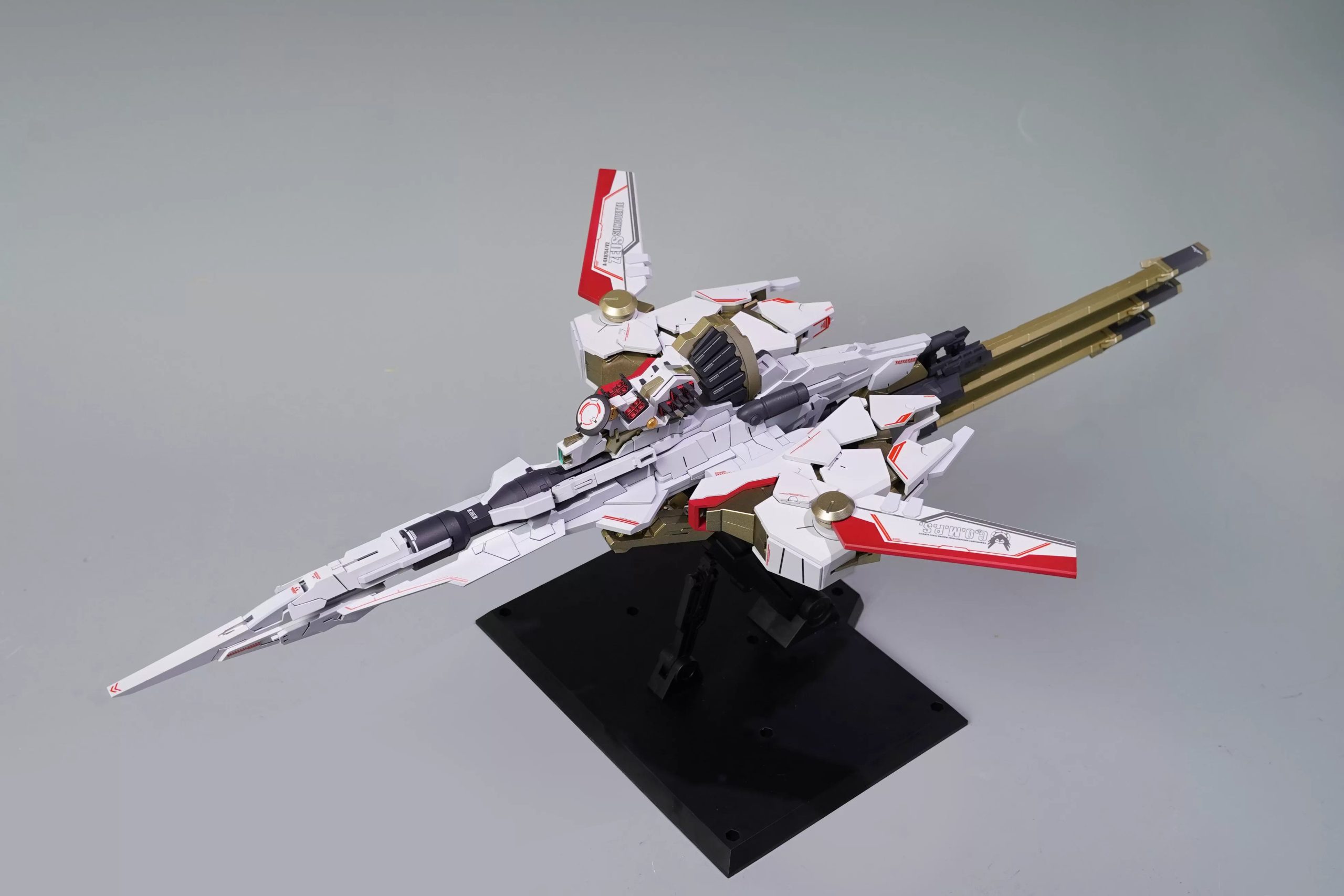 Gundam ZGMF-X42S ZAFT Disney MR Style Assembly Model Mr. Zeus Statue(GK) -Zhen Fen Nu Zhi Niao
