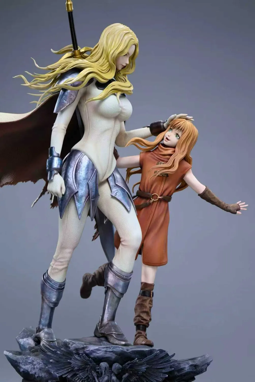 AT Studio - Teresa X Clare Claymore Statue