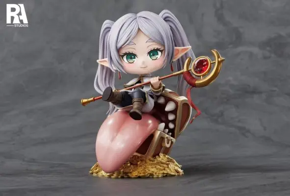 RA Studio - Frieren: Beyond Journeys End Cute Winter Clothes Frieren Treasure Chest Fortune Statue(GK)