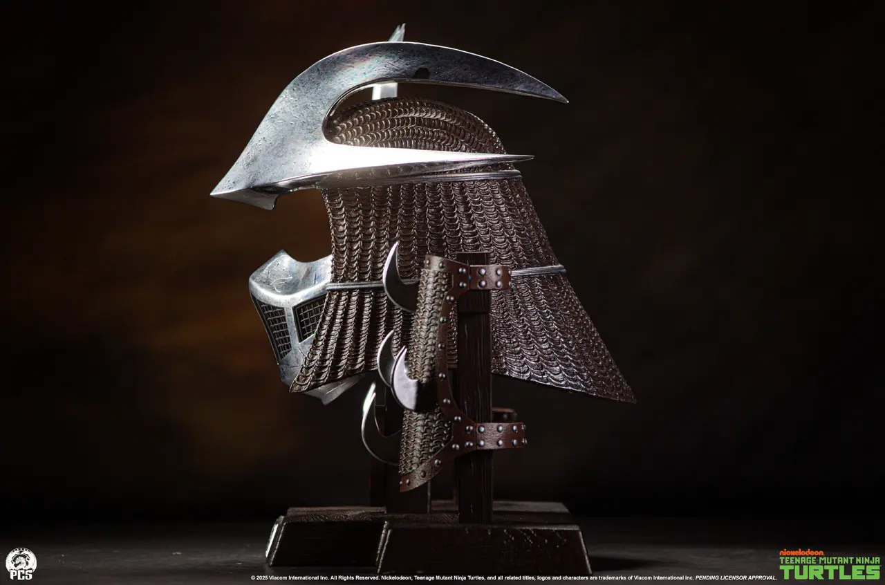 Premium Collectibles studio - Shredder Life-Sized Stainless Steel Armor Set (Licensed) Statue 