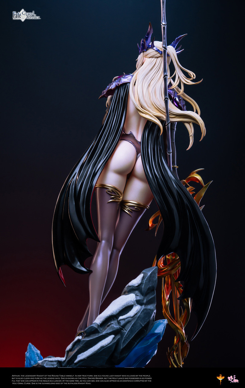 Fate Grand/Order Altria Pendragon with LED B version statue GK (Adult 18+) DT&UME Studios, in stock