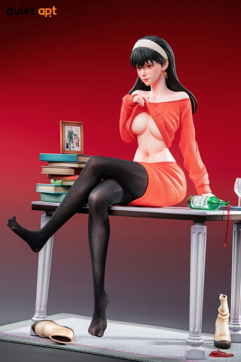 SpyxFamily Yor Forger  Tipsy Deadly Allure 1/4 Statue(GK) -HeRa Studio