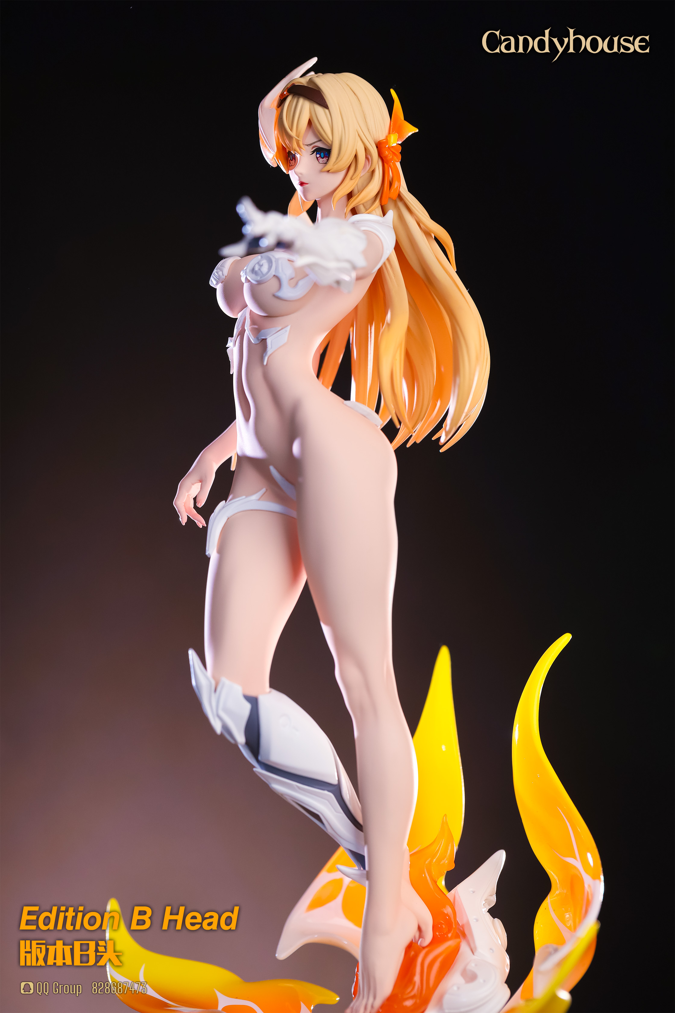 Pre-sale Mechanical Girl · Butterfly Shadow/Mechanical Girl · Butterfly Shadow Interchangeable double-head sculpture Material imported PolyStone, imported PU Size 29cm (height) * 17cm (width) * 15cm (depth) (GK)-KWII-GK