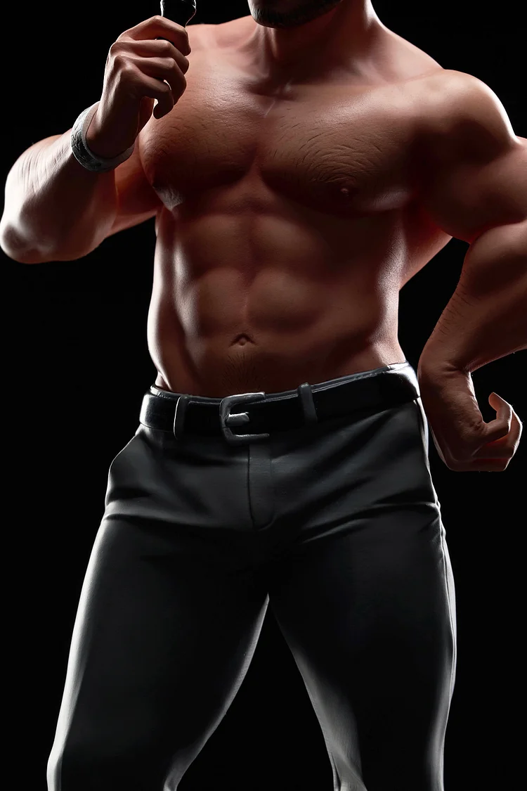 In stock-Coach Sales Bureau-Commentator Tiger Statue GK (Adult 18+)