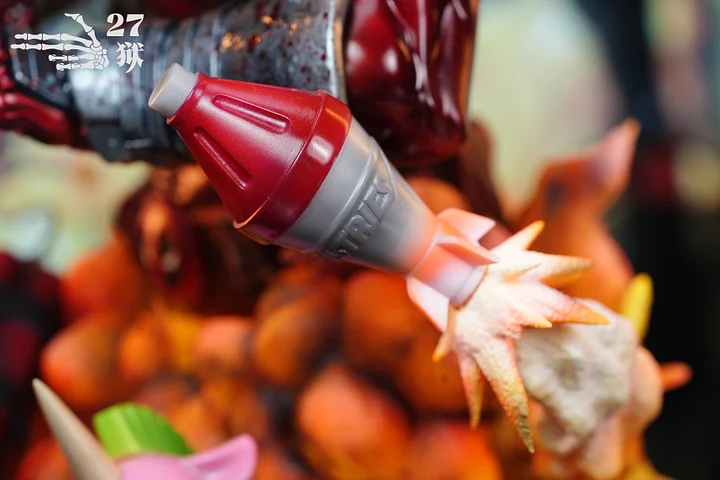 DeadPool Bust with LED 1/3  Statue(GK)-27abyss Studio 