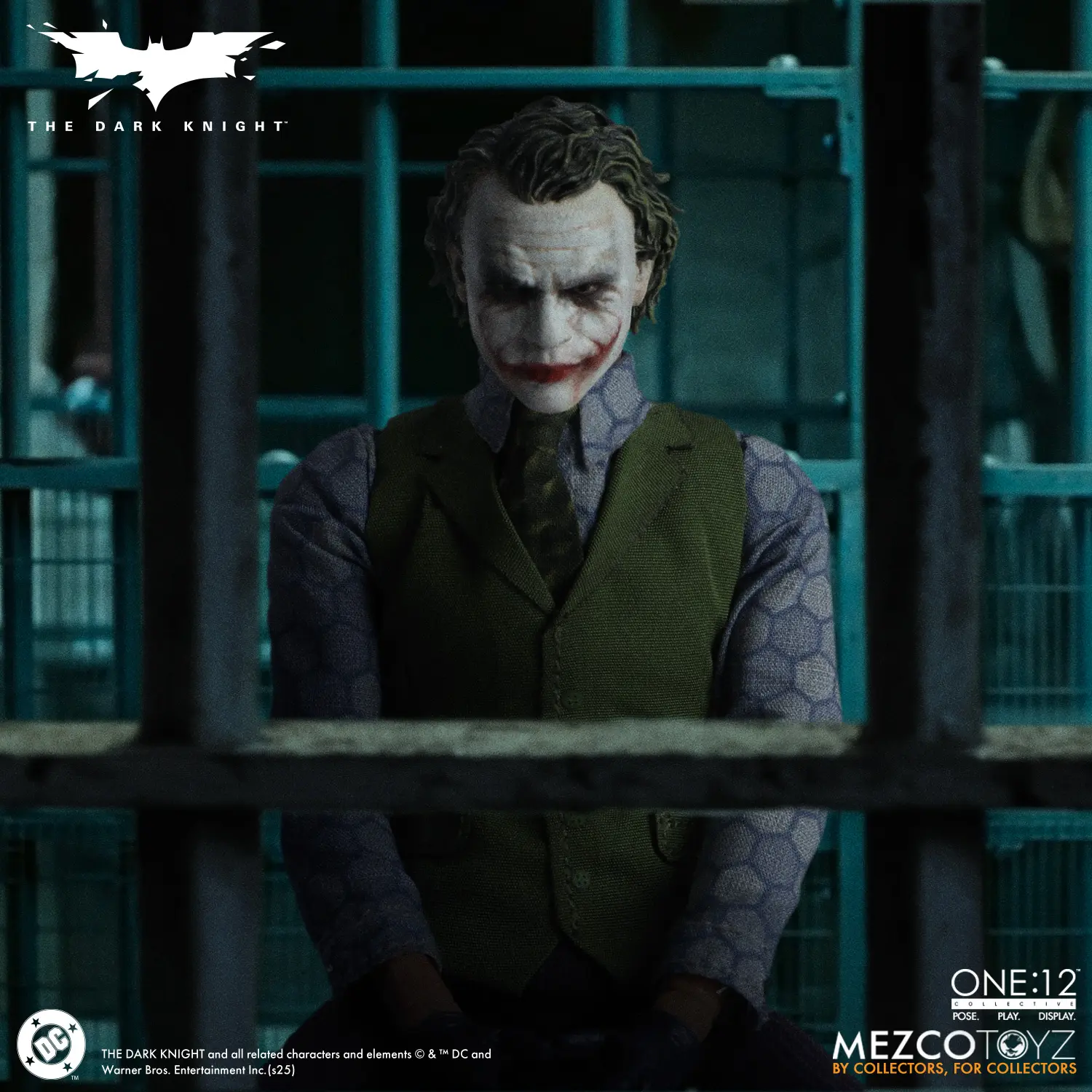 Mezco Studio - 1/12 The Dark Knight: The Joker (Licensed)Statue (GK)