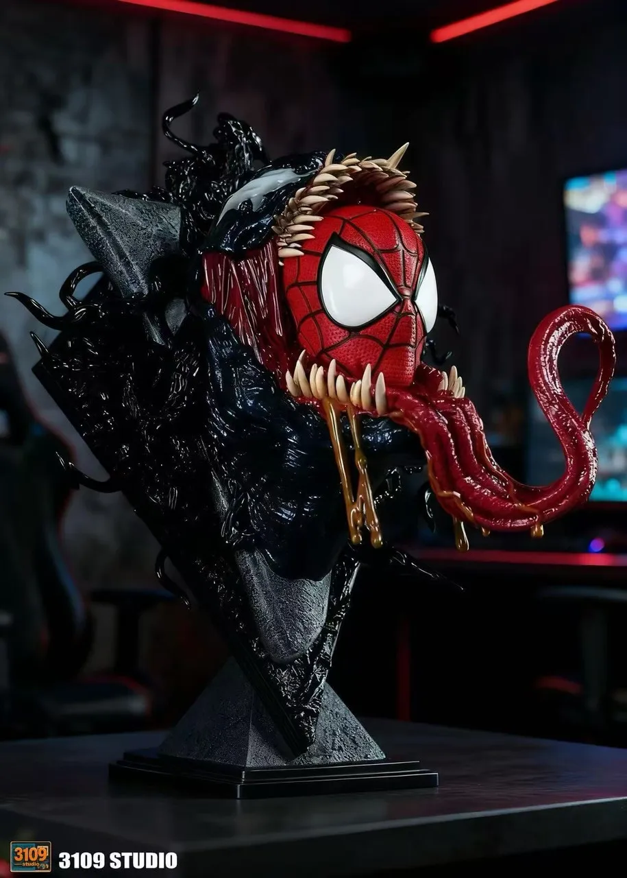 3109 Studio - Spider-Man Venom Wall-Mounted Dual Scale Spider-Man Statue 
