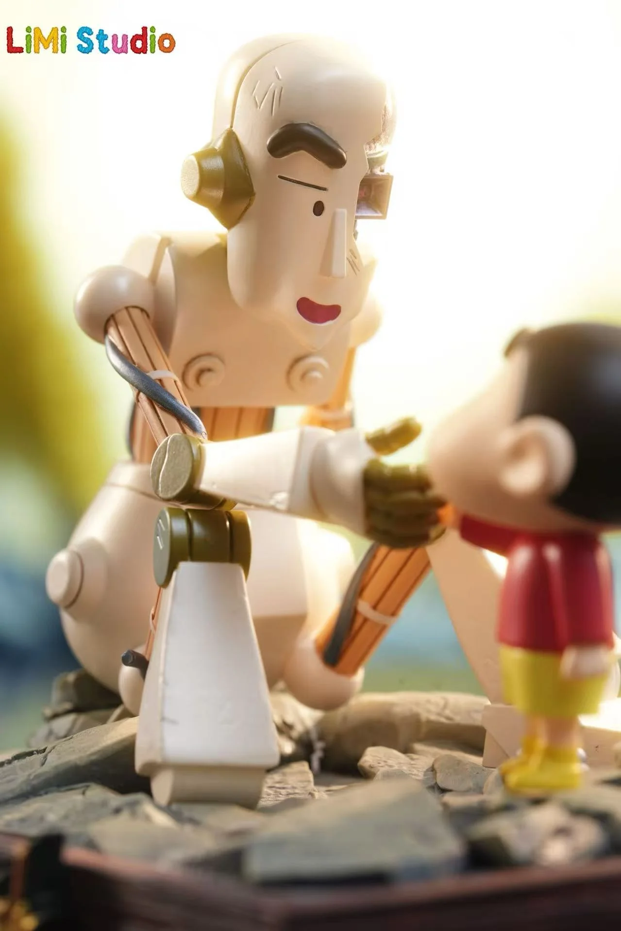 Crayon Shin-chan Shinnosuke and the Robot Dad Statue(GK)-LiMi Studio 