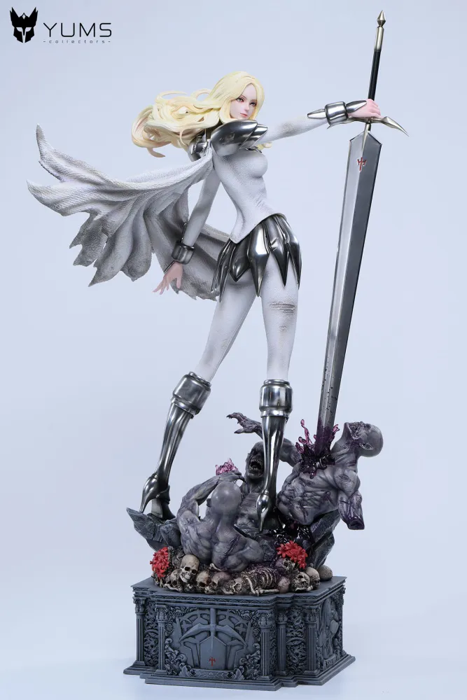 YUMS-Collectors Studio - Teresa X Clare Claymore Statue 