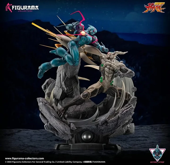 Guyver Store X Figurama Collectable - Guyver 1 vs Guyot with LED  Statue