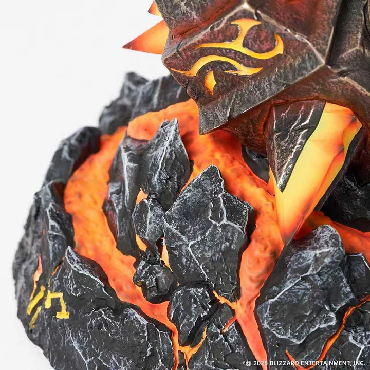 Blizzard World of Warcraft® Sulfuras Hand of Ragnaros Collector’s Edition Replica  Licensed Statue