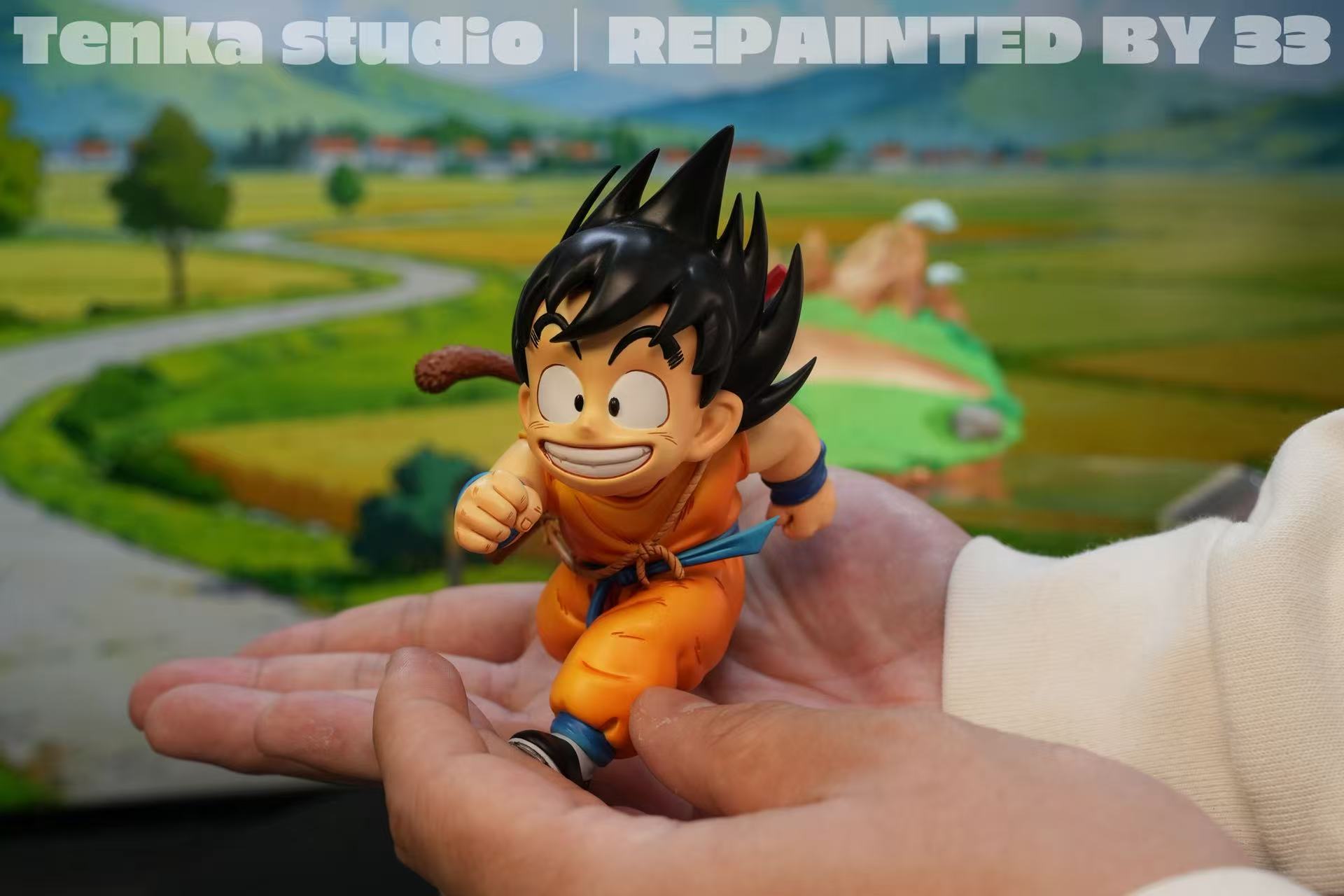 Tenka Studio Running Kid Goku Dragon Ball statue