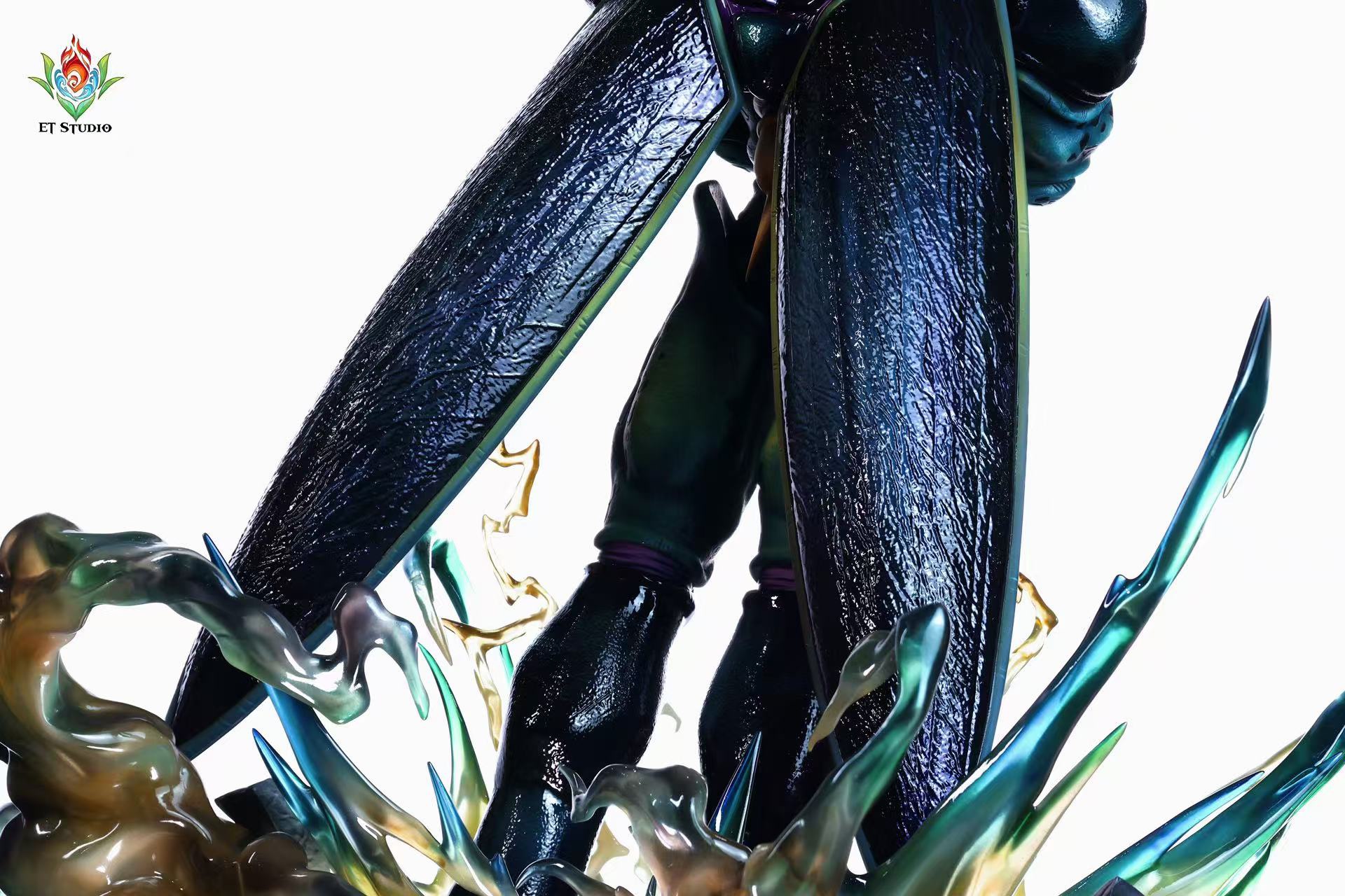 ET STUDIO Dragon Ball Z Series Cell with Arms Crossed