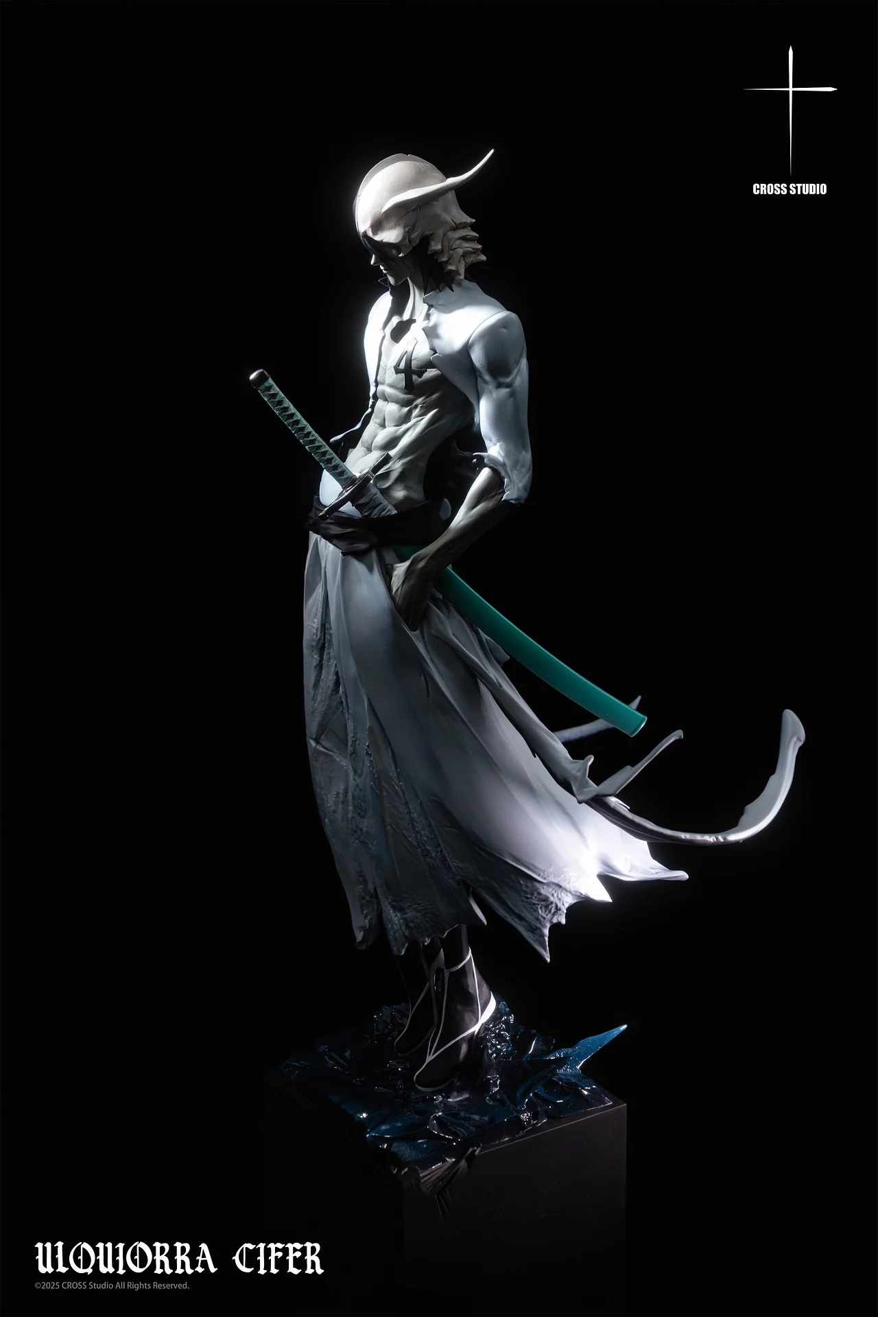 BLEACH Ulquiorra Cipher 1/6 Statue(GK) - Cross Studio
