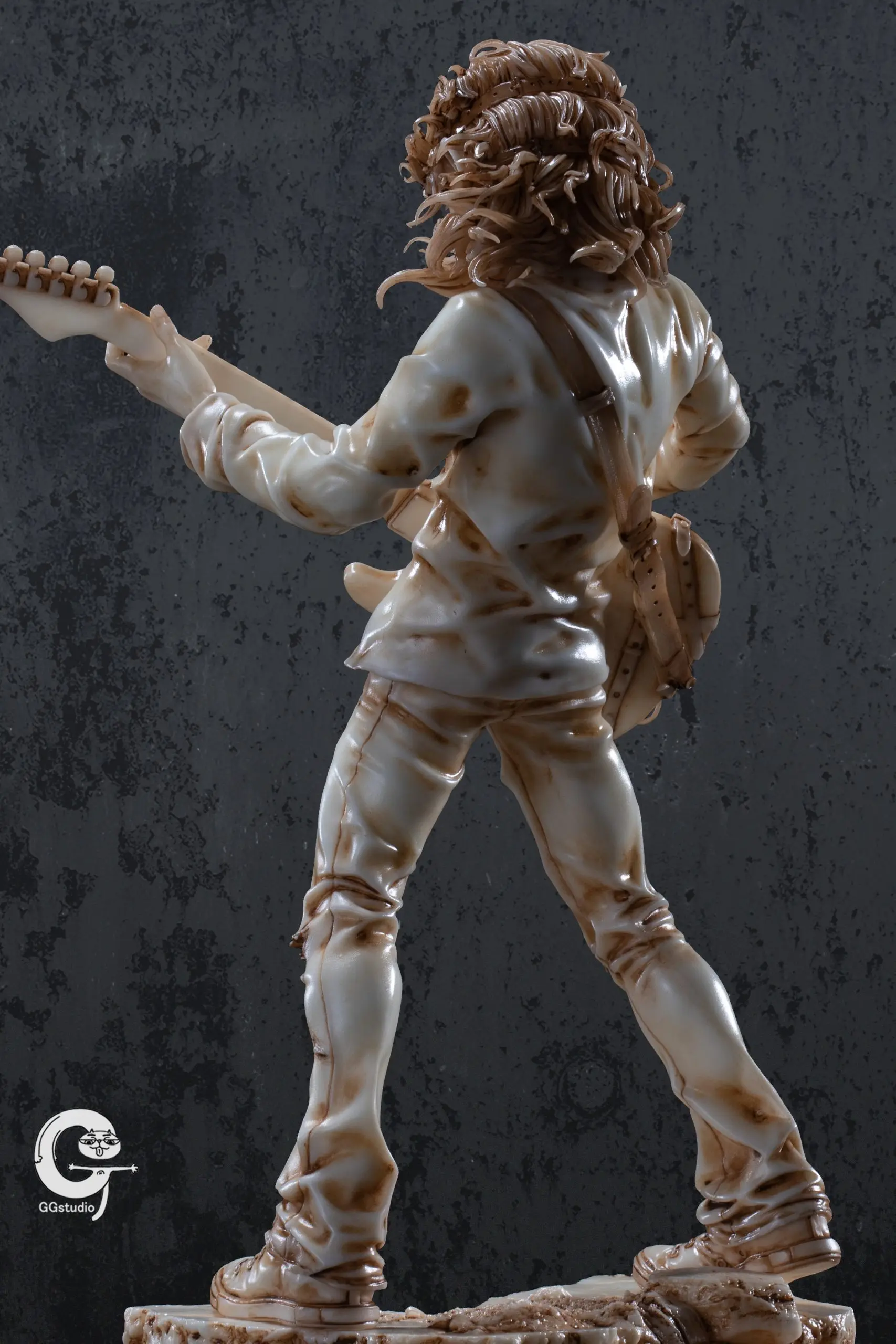 GG Studio - Sal Fisher Statue Sallyface Statue 