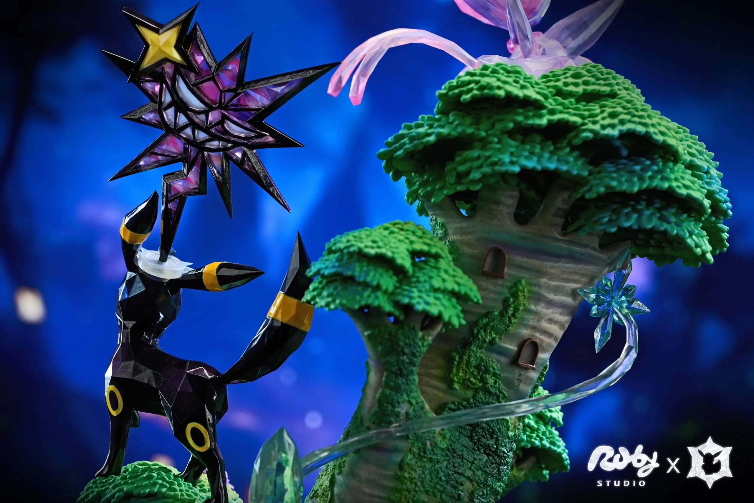 Ruby Studio - Pokemon Terastal Eevee Forest #3 Sun and Moon Statue(GK)