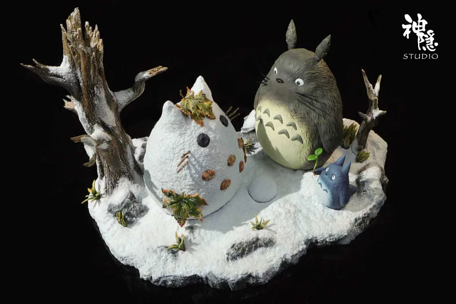 ShenYin Studio - Totoro play in the snowfield Statue(GK)