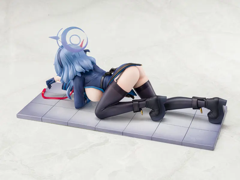 AmiAmi - Blue Archive Ako Memorial Lobby ver. 1/7 Complete Figure (Licensed)Statue(GK) 