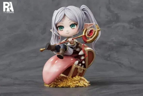 RA Studio - Frieren: Beyond Journeys End Cute Winter Clothes Frieren Treasure Chest Fortune Statue(GK)