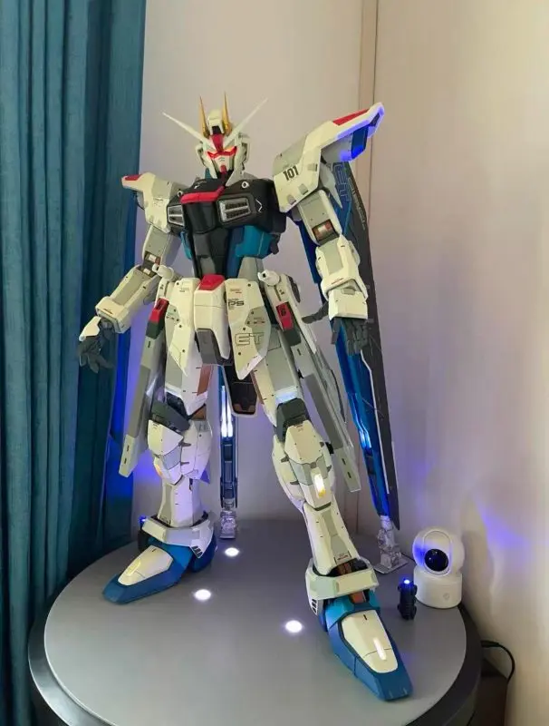 Rocket Studio - ZGMF-X10A Freedom Gundam Statue(GK)