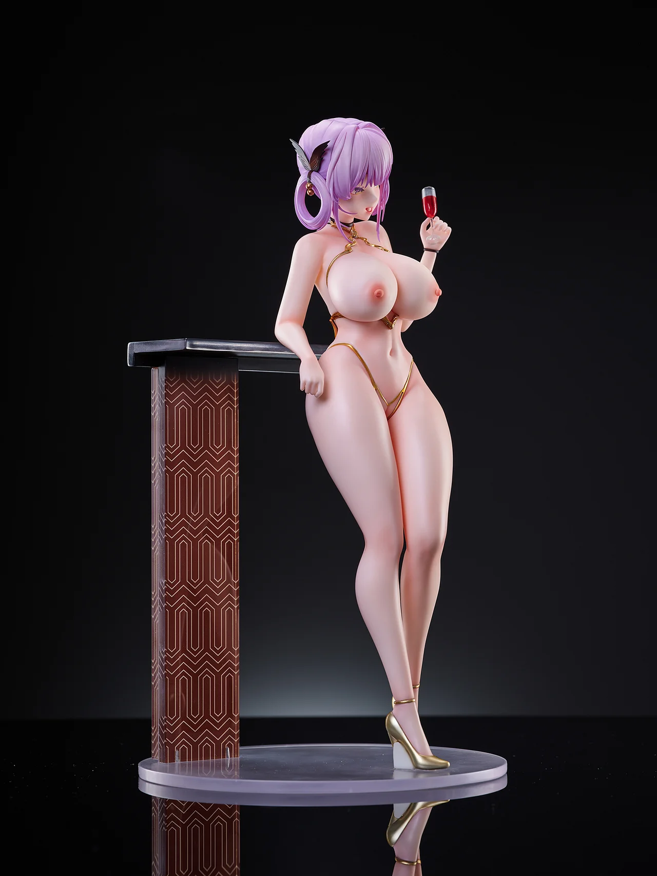 OMAHA - Original Elle 1/5 Figure (Licensed)   Statue
