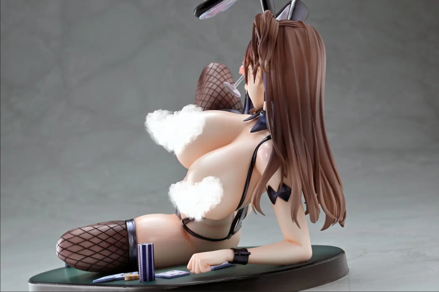 Pink Cat - Casino Bunny (Licensed) Statue 