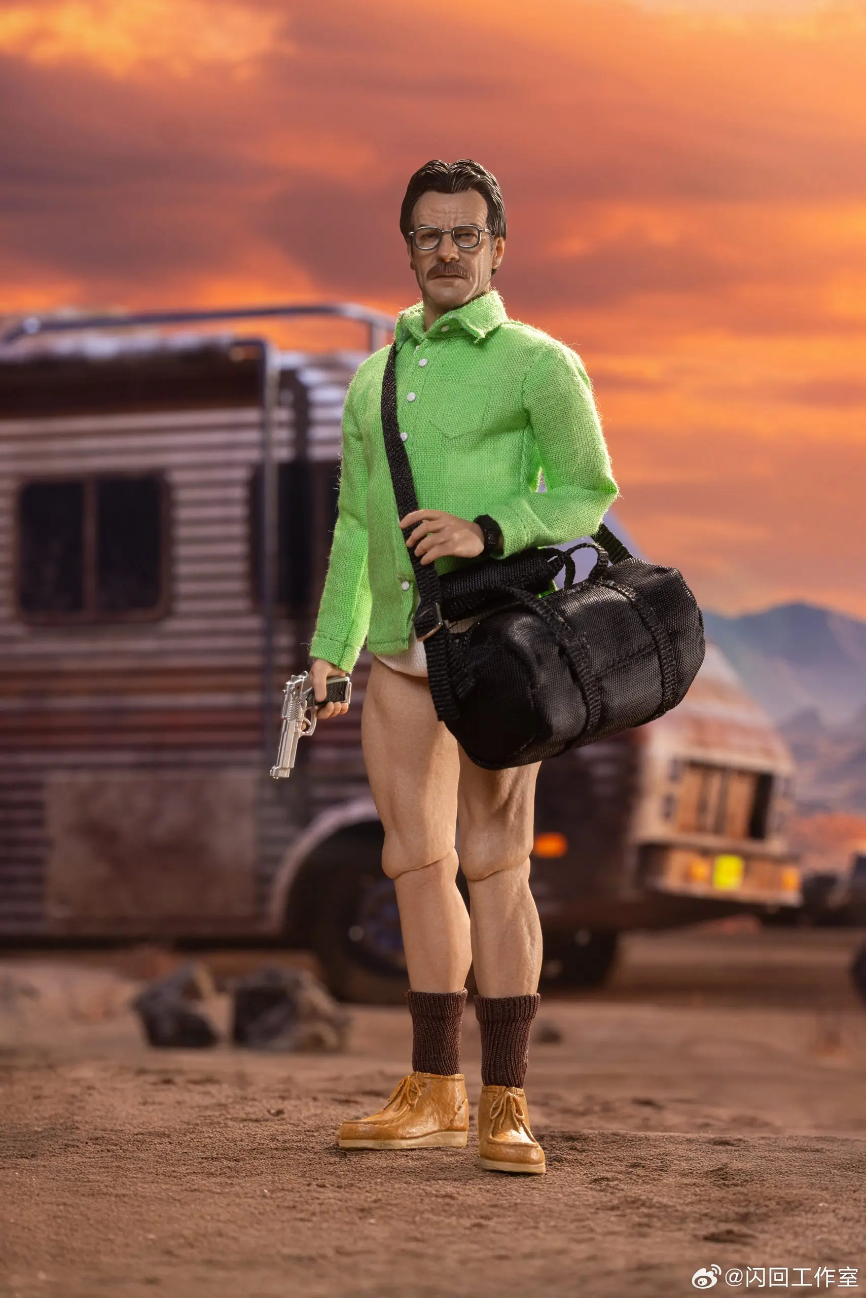 Manipple Studio - 1/12 Walter White 2.0 Action Figure Breaking Bad