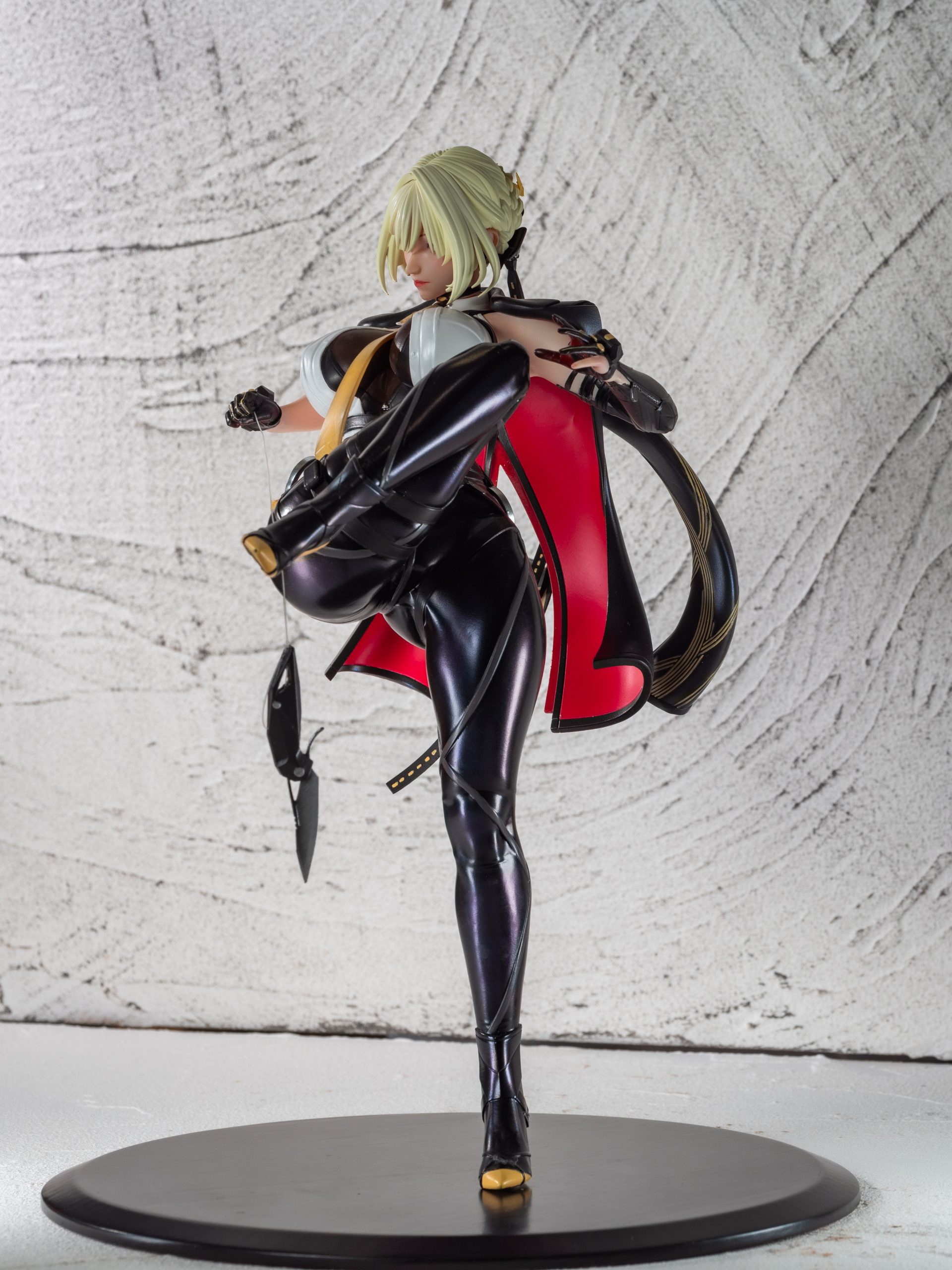 Zenless Zone Zero Series Evelyn Chevalier Statue (GK) -Xing Zhe Studio