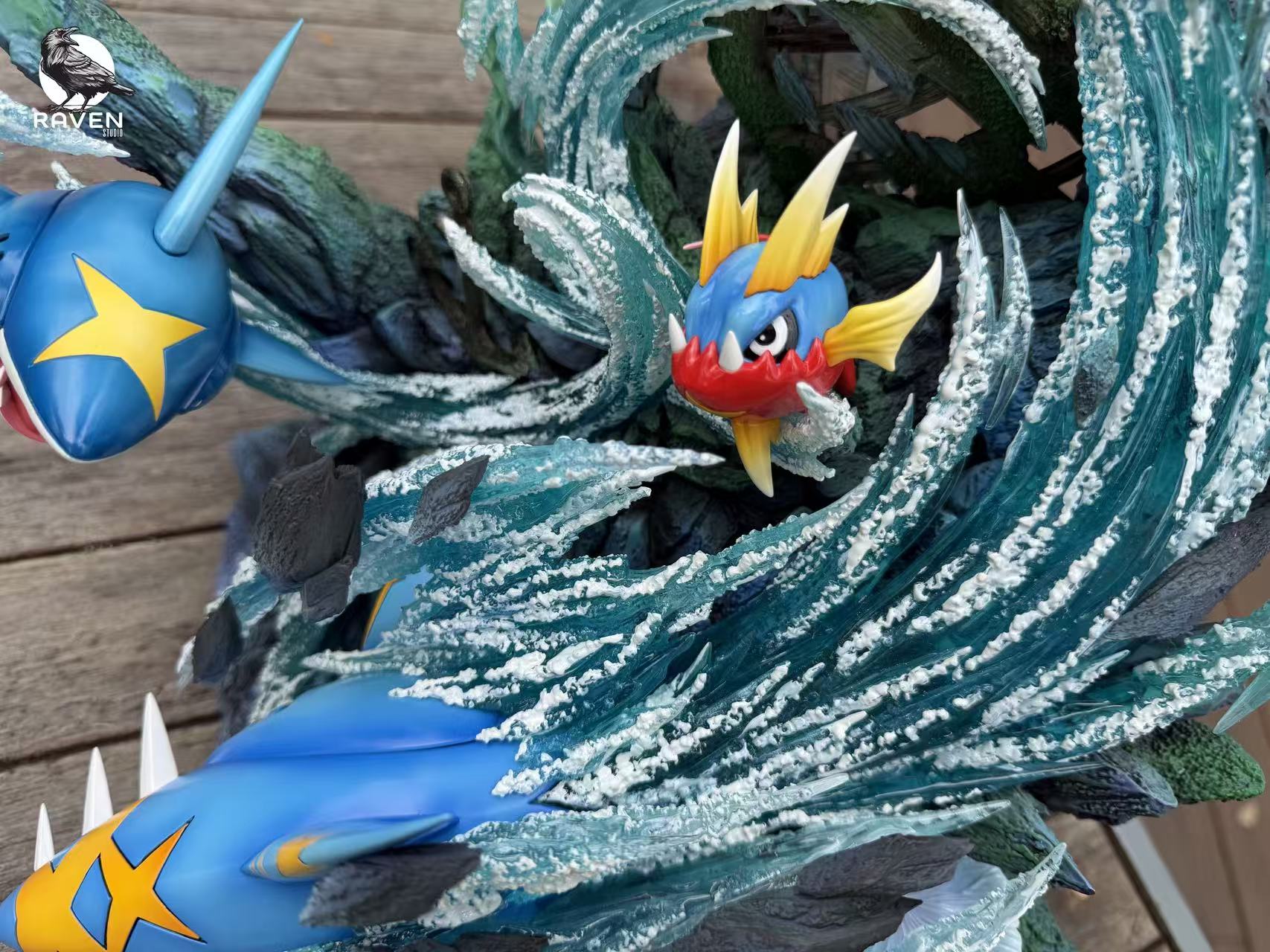 Raven Studio Sharpedo Evolution Series Statue