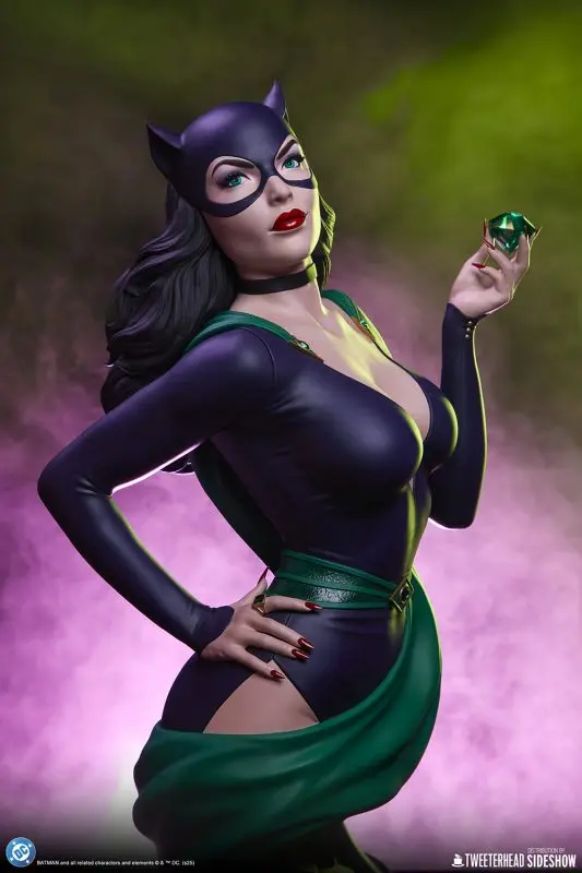 DC Comics Catwoman 914673 (Licensed)Statue(GK)-Sideshow Collectibles 