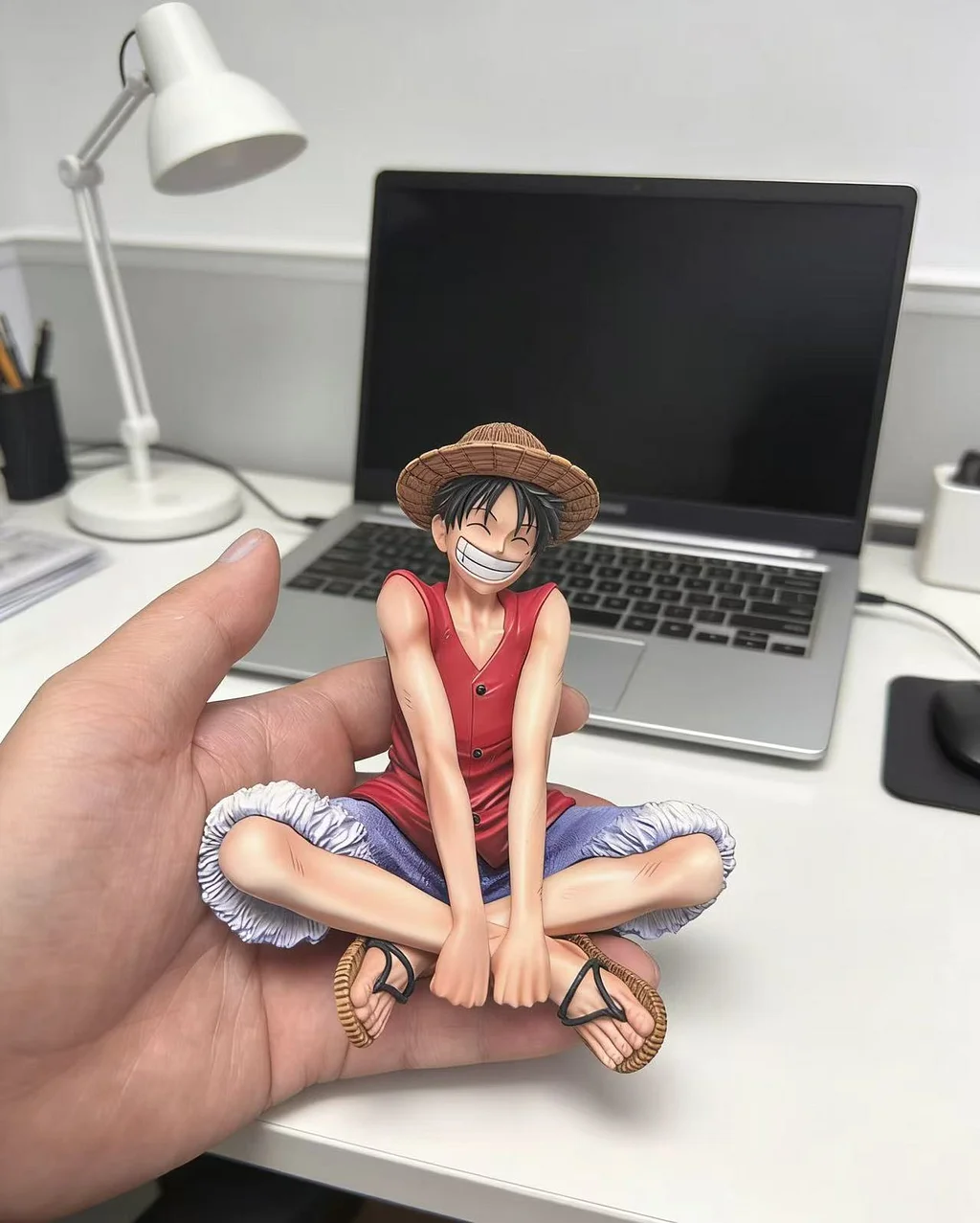 As Studio - Sitting Luffy Statue 