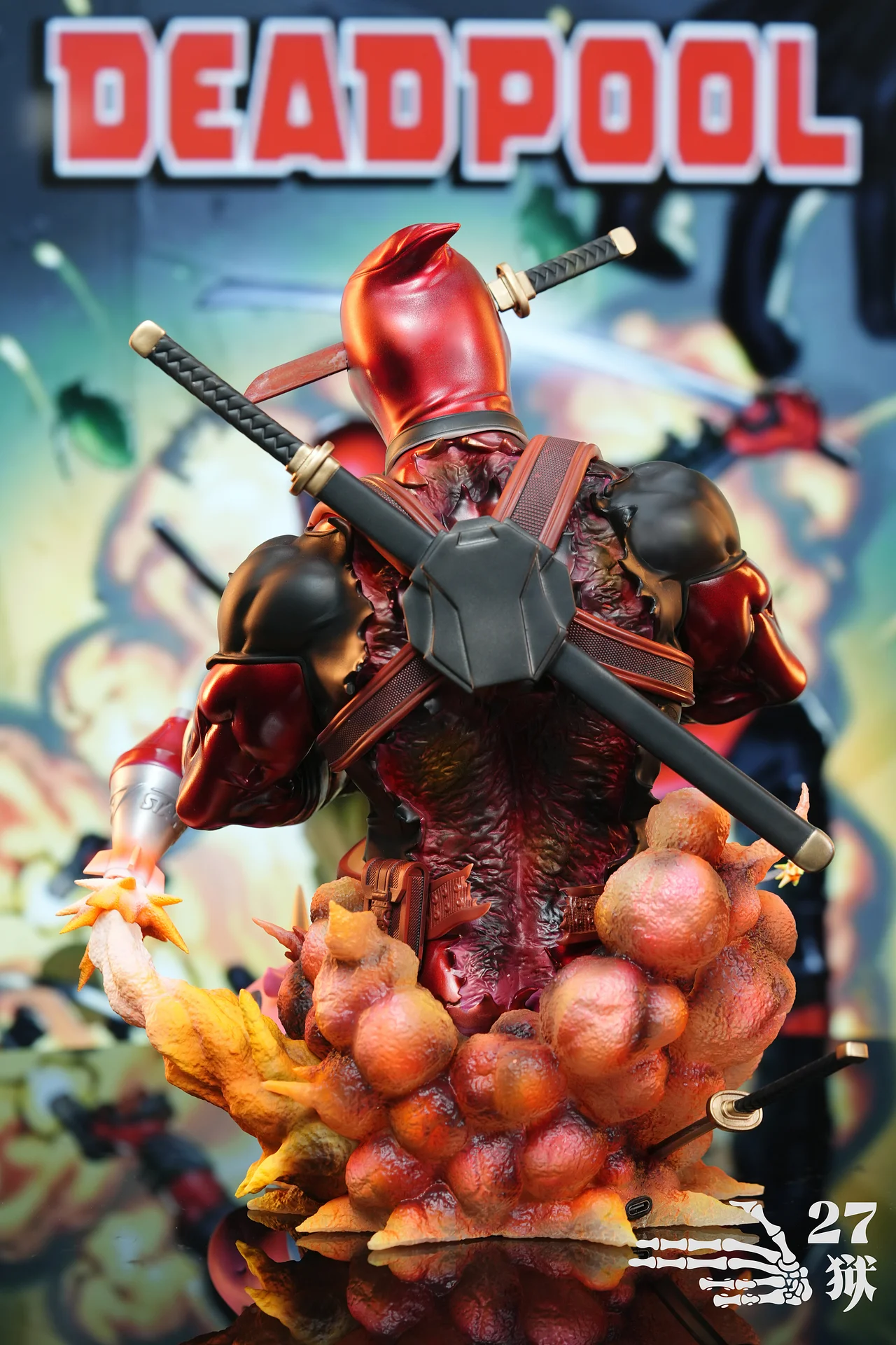 DeadPool Bust with LED 1/3  Statue(GK)-27abyss Studio 