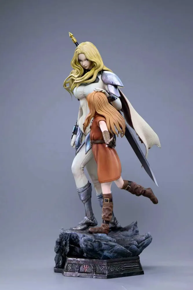 AT Studio - Teresa X Clare Claymore Statue