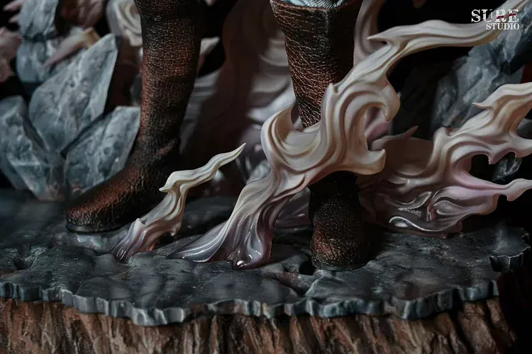 Attack on Titan Polco Garryard 1/6 STATUE GK-Sure Studio Pre-sale