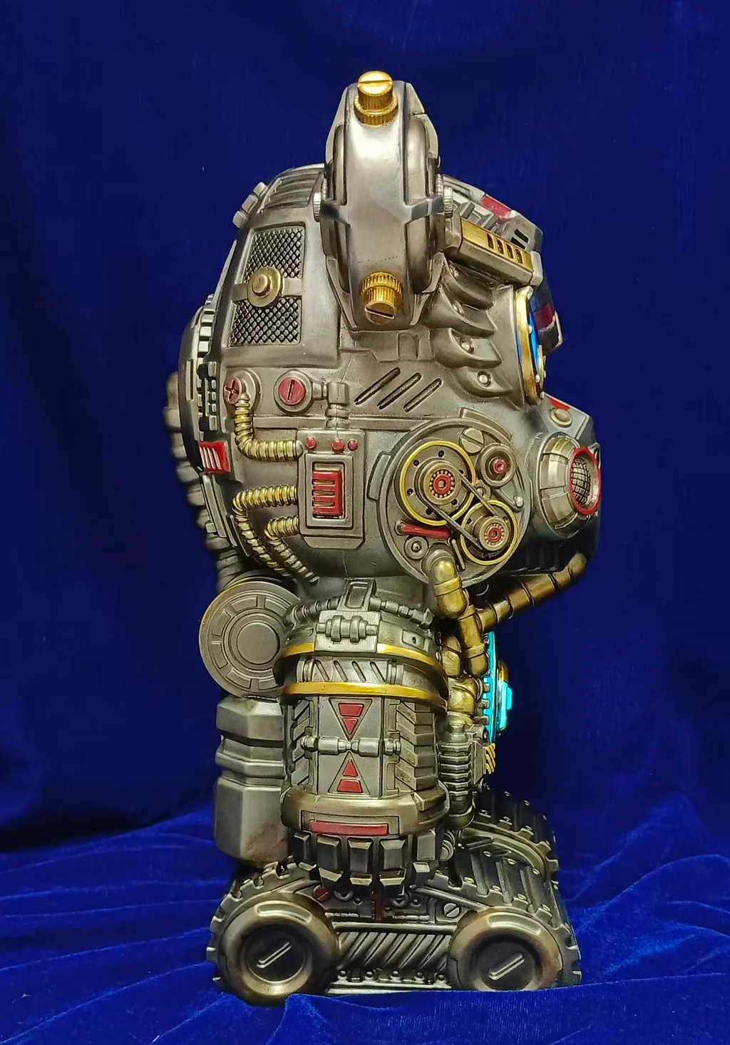 HouDe Studio - Mech Battle Bear Statue 