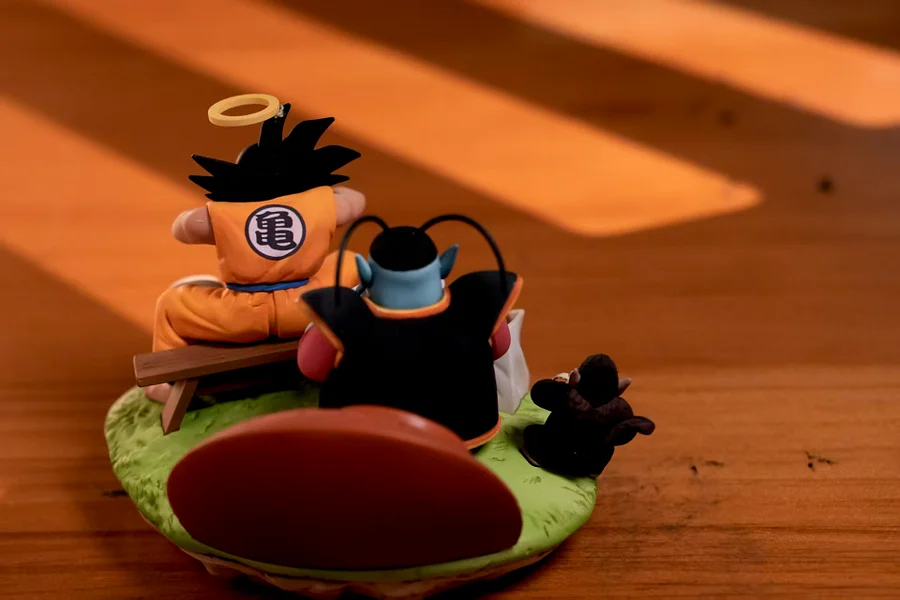 SENZUBEAN Studio - King Kai Planet Eating Dragon Ball Statue 