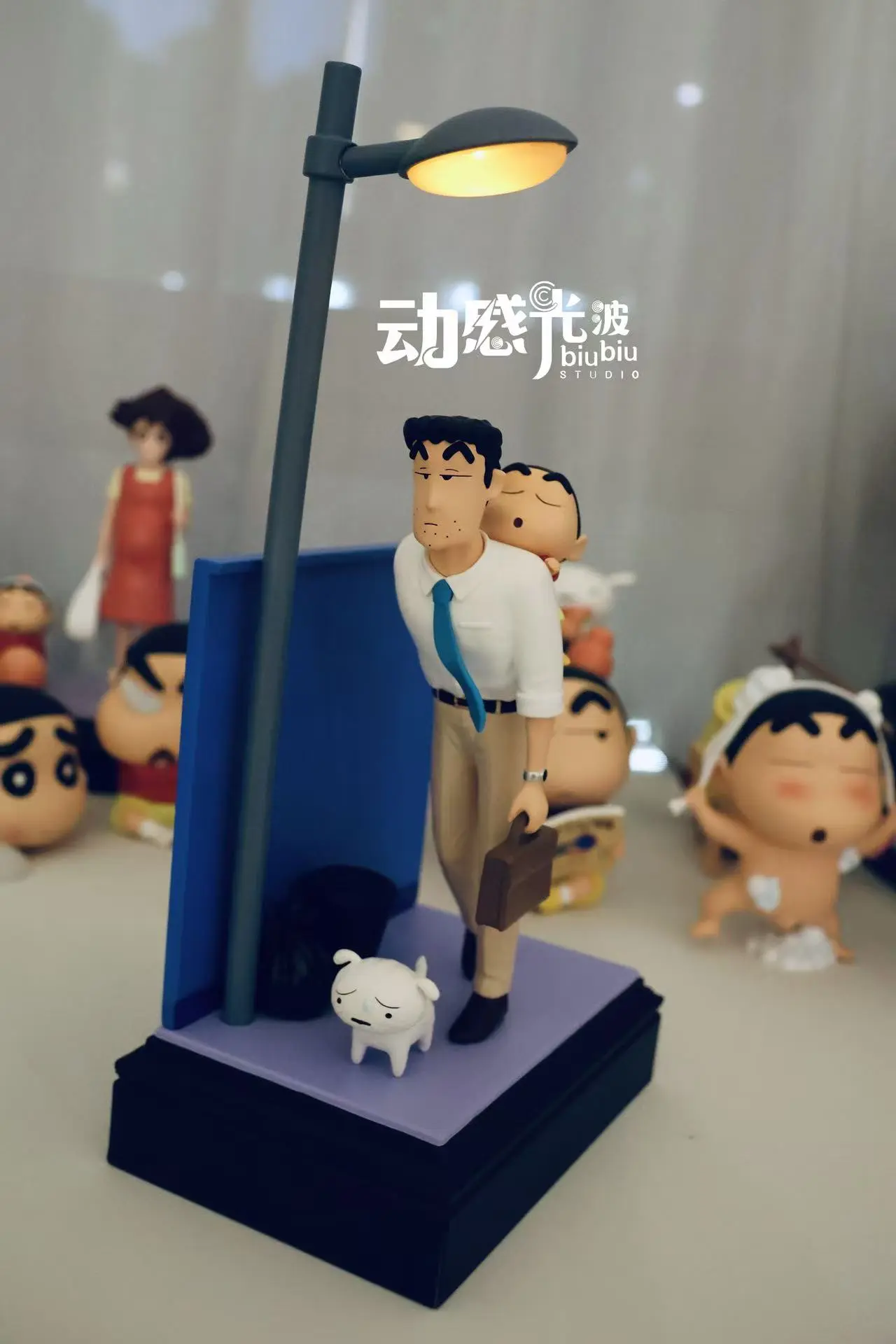 BiuBiu Studio - Crayon Shin-chan Scene Series #3 Hiroshi & Shinnosuke Statue(GK) 