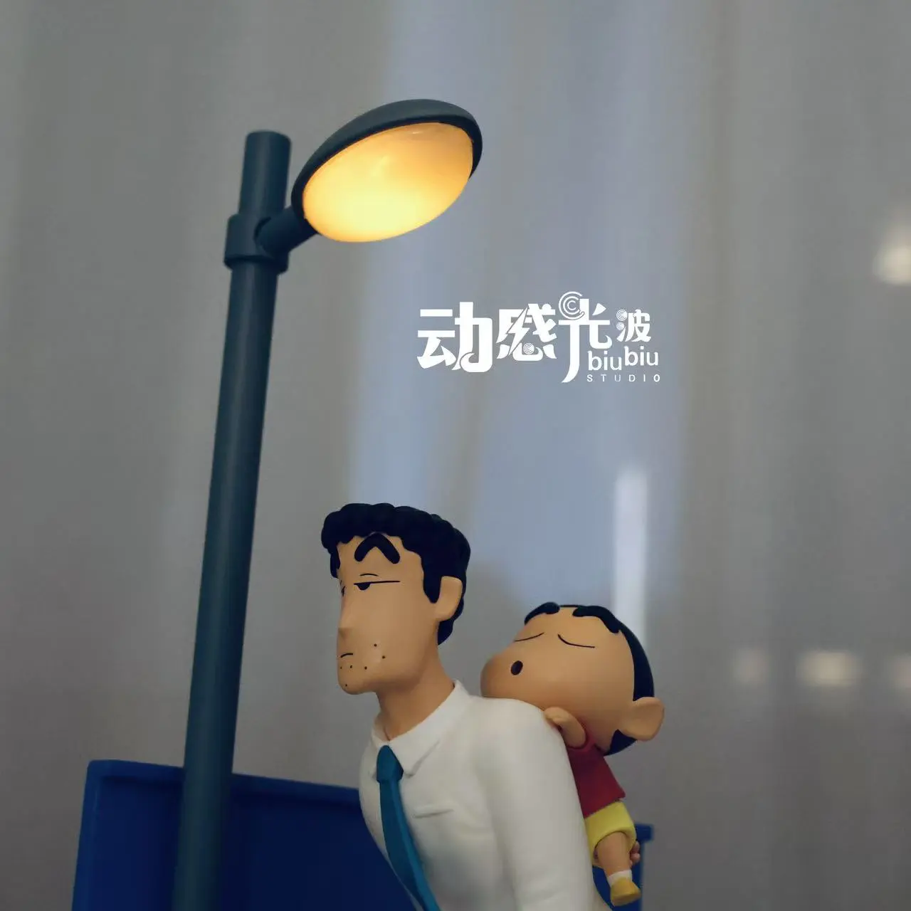 BiuBiu Studio - Crayon Shin-chan Scene Series #3 Hiroshi & Shinnosuke Statue(GK) 