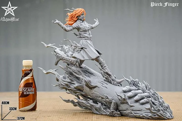 Craftsman Studio - Pieck Finger Attack on Titan Statue 