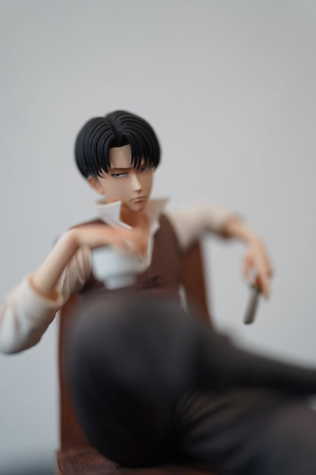 Attack on Titan Levi 1/6 Statue(GK) -Titan Studio