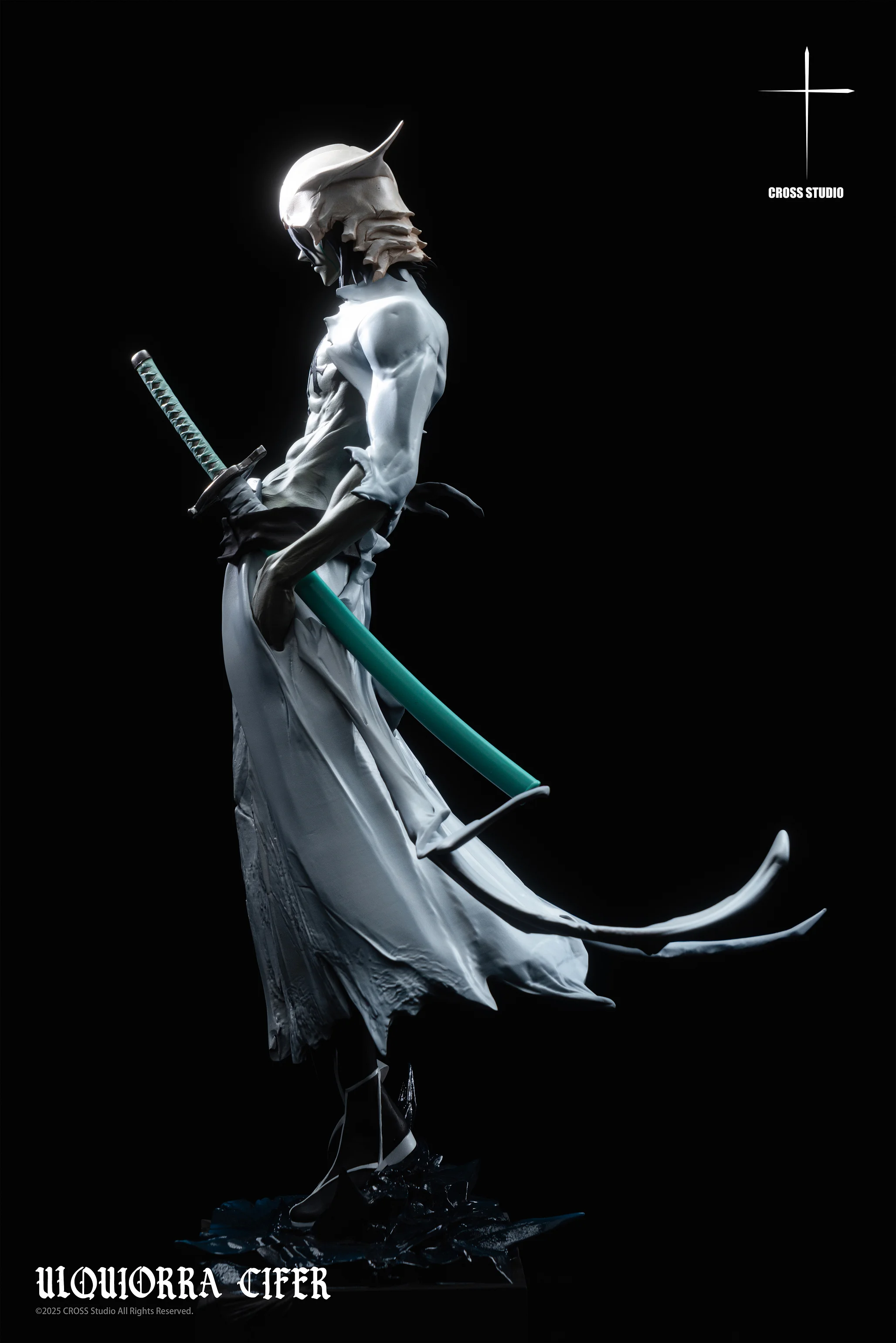 BLEACH Ulquiorra Cipher 1/6 Statue(GK) - Cross Studio