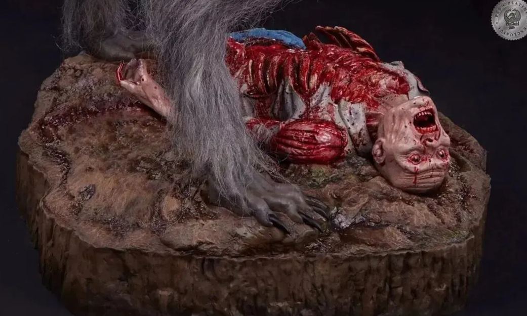 Premium Collectibles studio - Howling III - The Werewolf (Licensed) Statue 