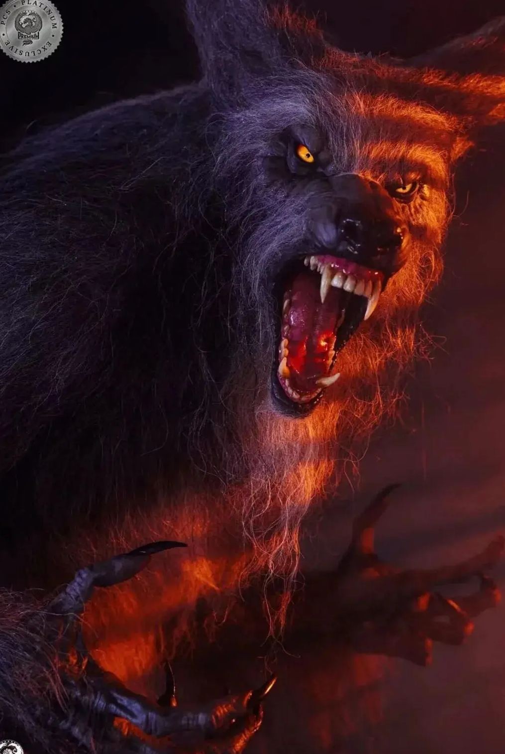 Premium Collectibles studio - Howling III - The Werewolf (Licensed) Statue 