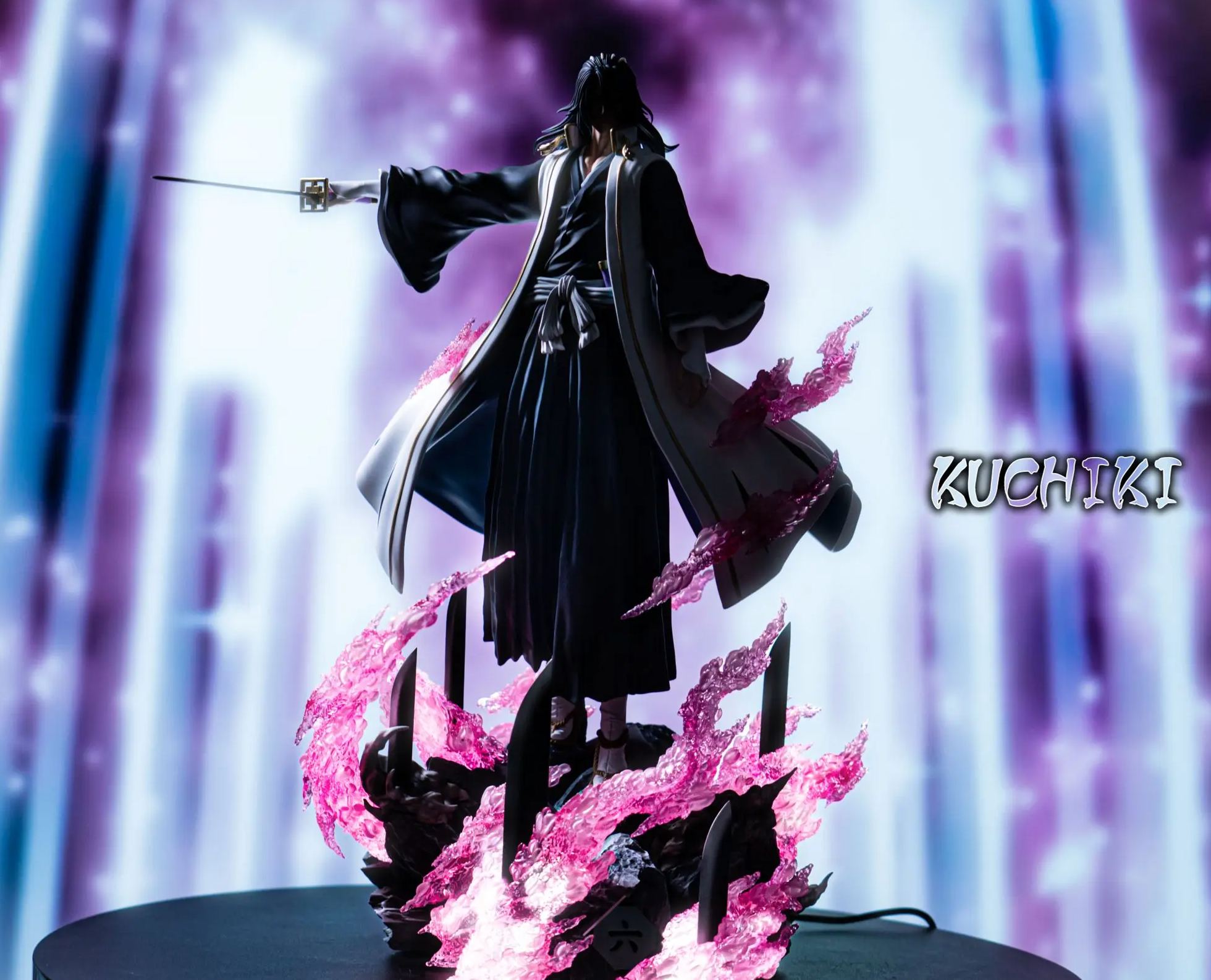 I.W Studio - Bleach Captain Series #12 Byakuya Kuchiki Statue