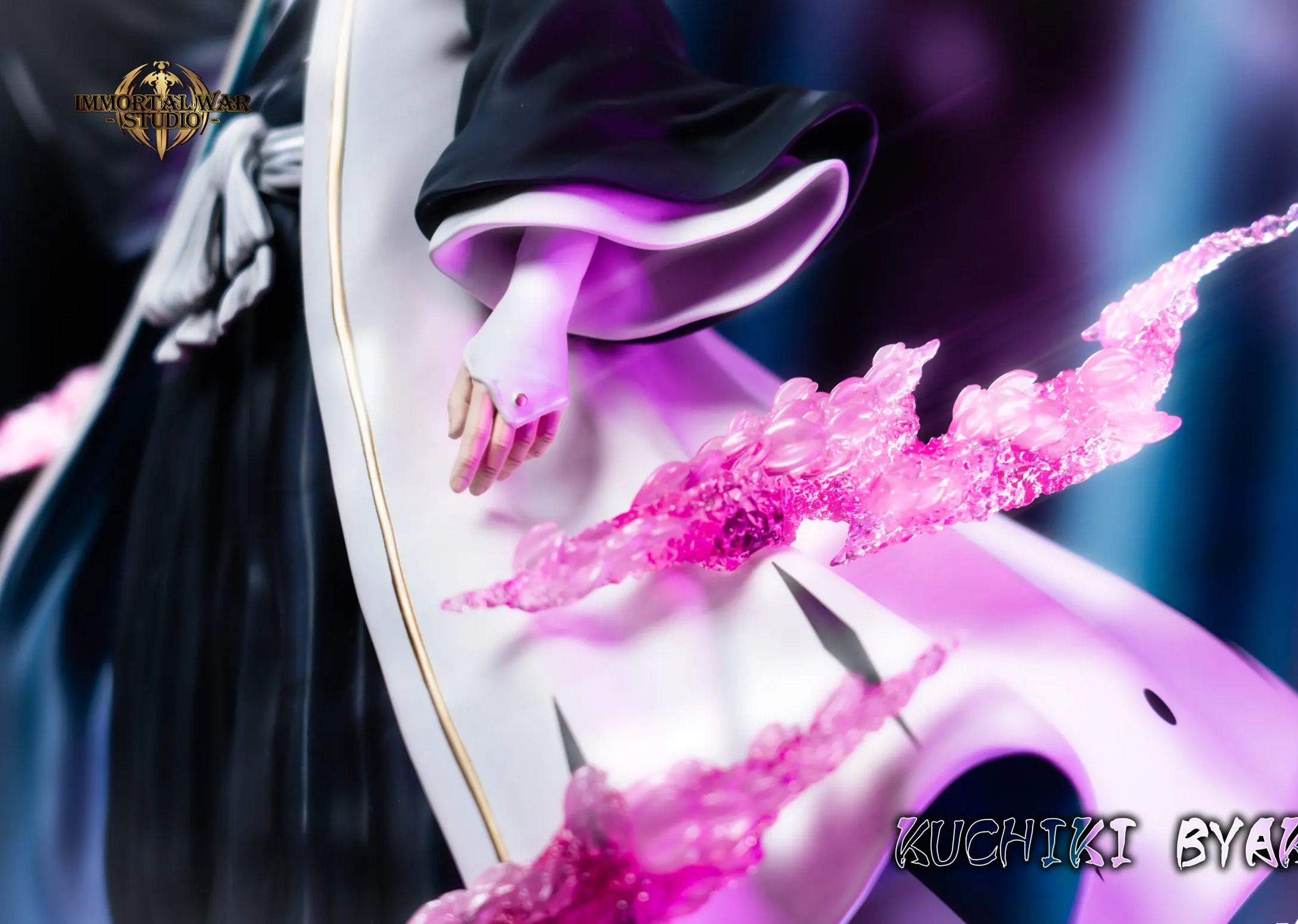 I.W Studio - Bleach Captain Series #12 Byakuya Kuchiki Statue