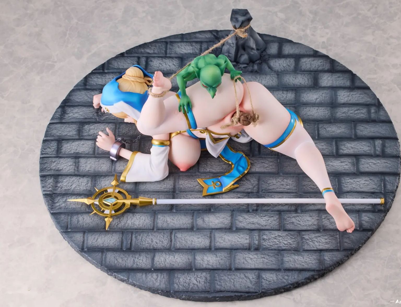 Deitys Collector - The Beast's Revels Figure (Licensed)Statue