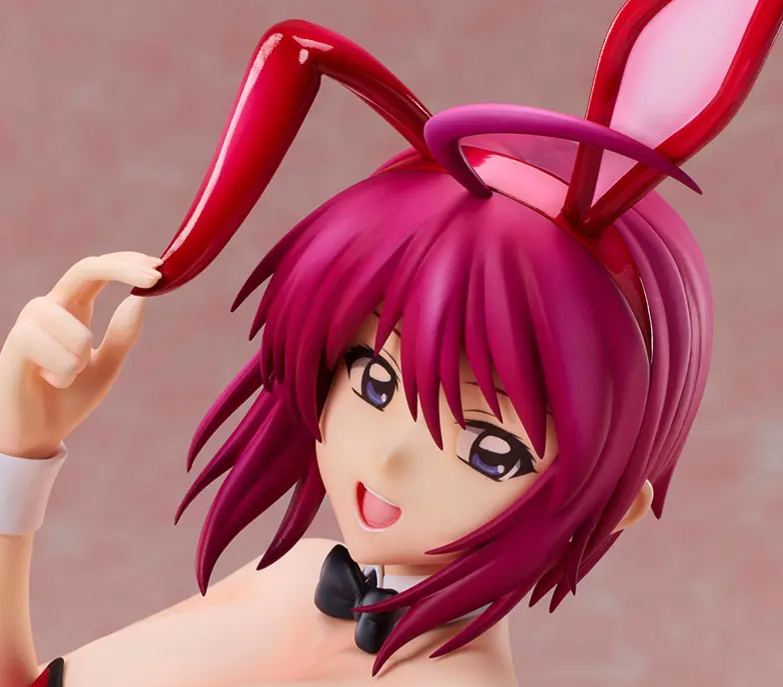 MegaHouse - B-style Mobile Suit Gundam SEED Destiny Lunamaria Hawke Bunny Ver. 1/4 Complete Figure (Licensed)Statue